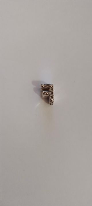 Charm Pandora Letra F Plata