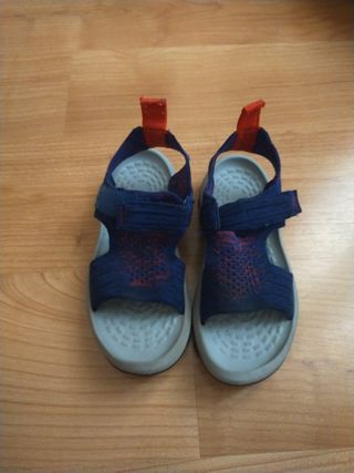Sandalias niño azules
