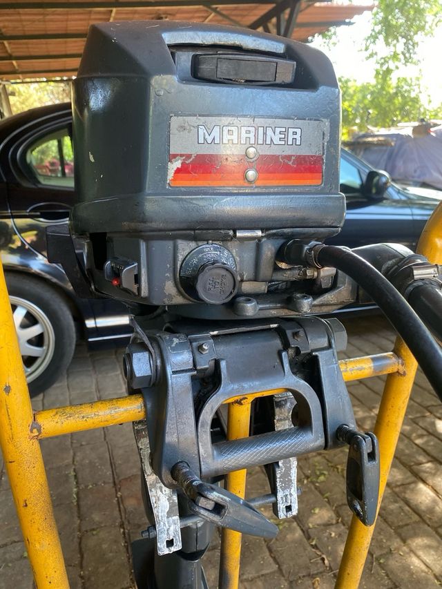 Motor fueraborda Yamaha 2 tiempos