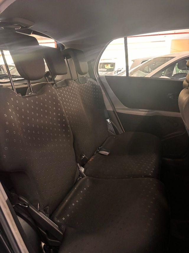 TOYOTA YARIS Básico 2008 96.000km Etiqueta C