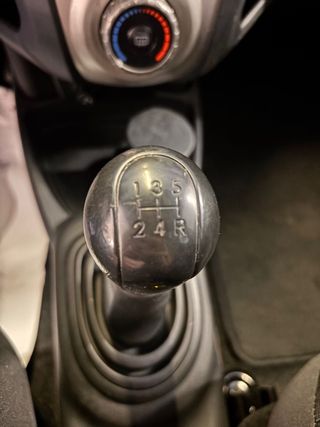 TOYOTA YARIS Básico 2008 96.000km Etiqueta C