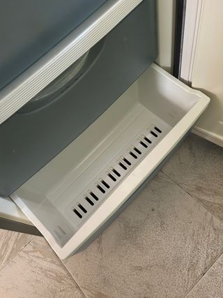 Nevera Daewoo Refrigerador-congelador ERF-416 ALC