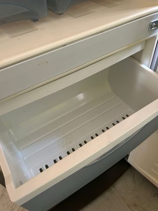 Nevera Daewoo Refrigerador-congelador ERF-416 ALC