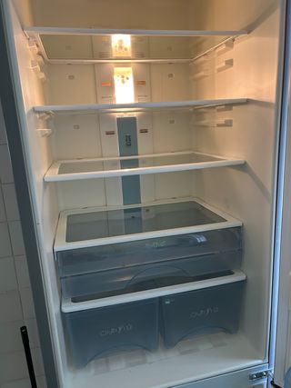 Nevera Daewoo Refrigerador-congelador ERF-416 ALC
