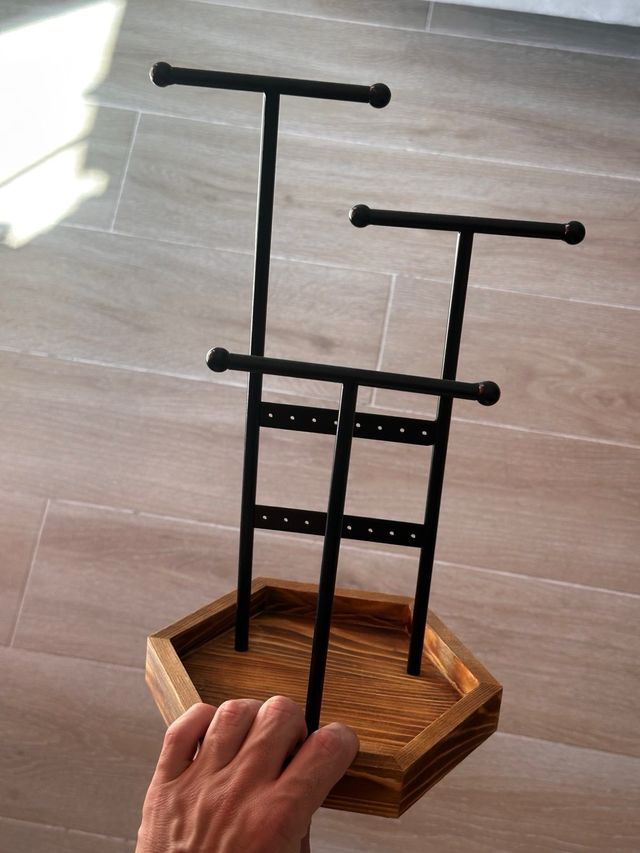 Soporte Joyas - 4 zonas - Negro/Madera