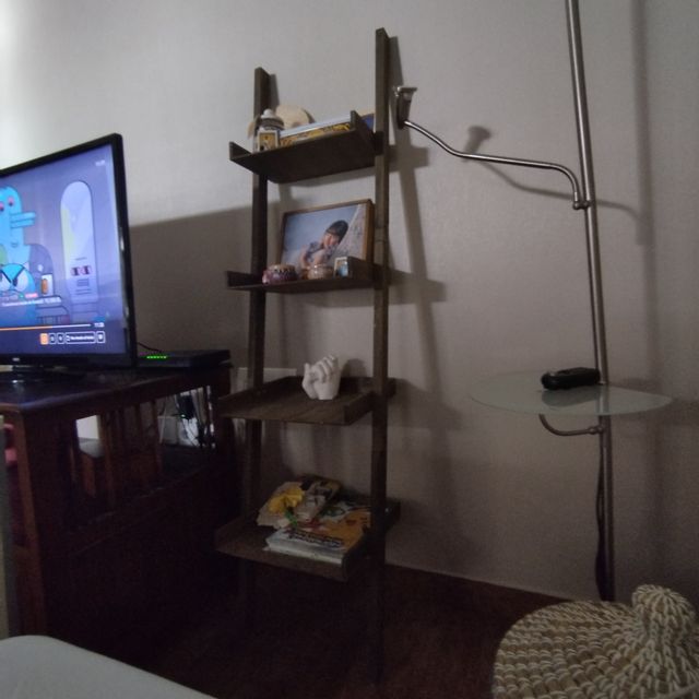 Estantería escalera marrón