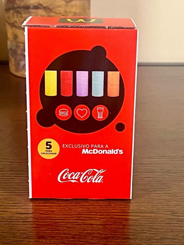 Copo Coca-Cola 2025 - Edição Limitada