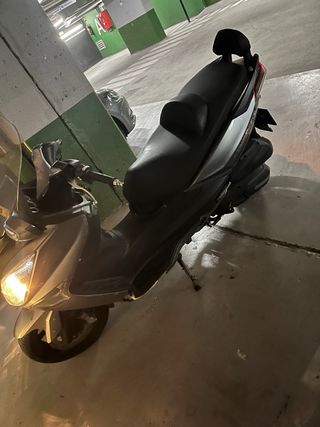 SYM Joymax 300i ABS - Scooter