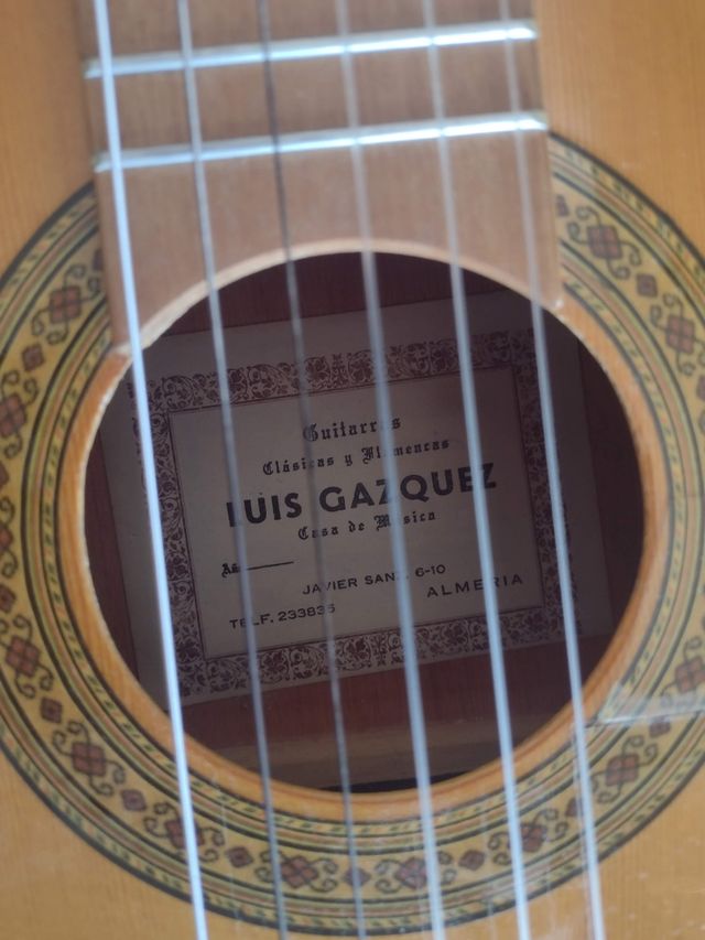 Guitarra clásica Luis Gazquez