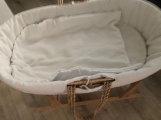 Cuna Moisés mimbre bebé