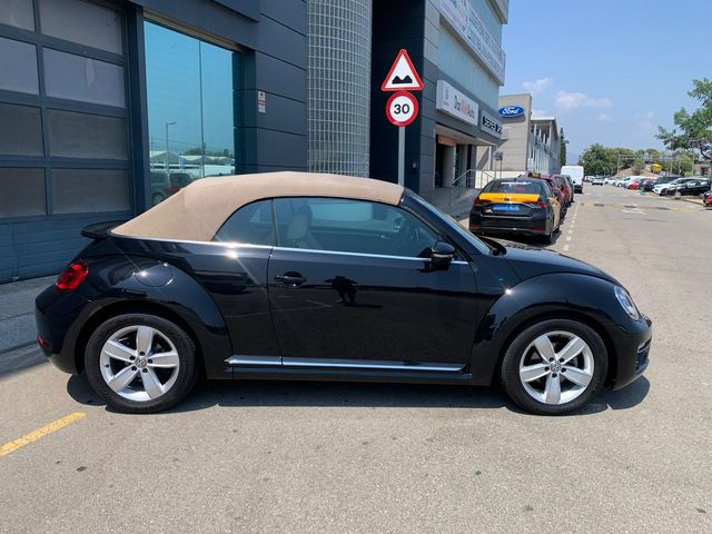 Volkswagen Beetle Design 2.0 TDI 81kW 110CV Cabrio