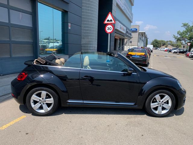 Volkswagen Beetle Design 2.0 TDI 81kW 110CV Cabrio
