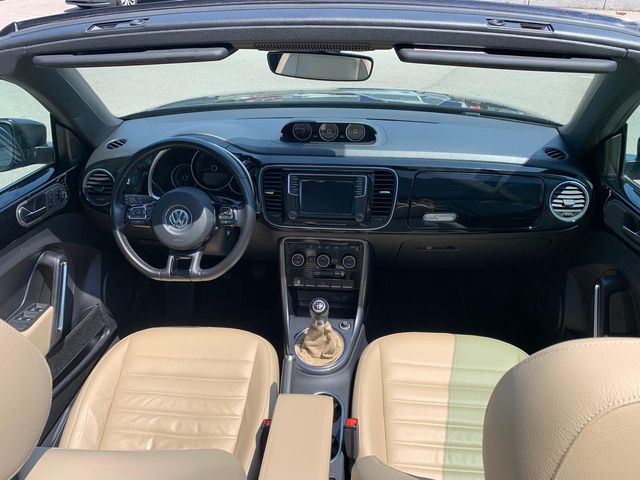 Volkswagen Beetle Design 2.0 TDI 81kW 110CV Cabrio