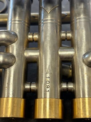 Trompeta Kühnl & Hoyer Antigua