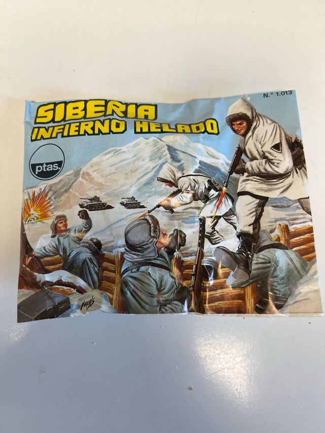 Sobres de juguetes  hobby-plast variados