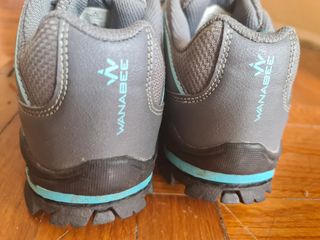 Scarpe trekking Wanabee 36, mai indossate