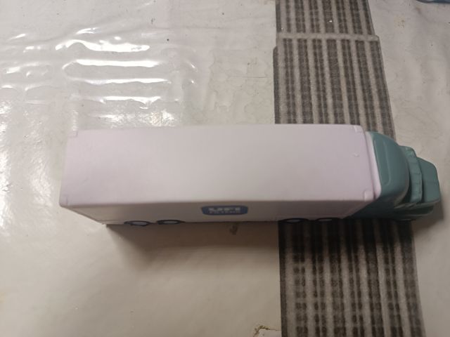 Camioncino con logo UFI Filters antistress