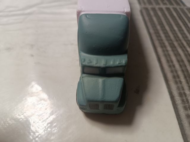 Camioncino con logo UFI Filters antistress