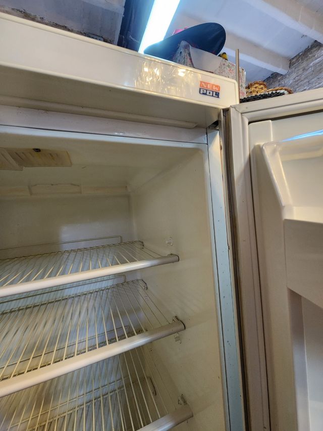 Nevera frigorífico New Pol Solid Ice.