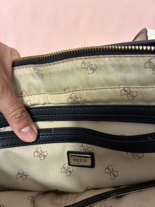 Bolso Guess bicolor