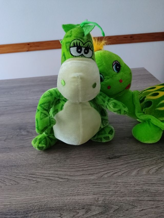 2 Peluche Tartarugha e Drago.