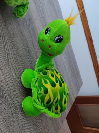 2 Peluche Tartarugha e Drago.