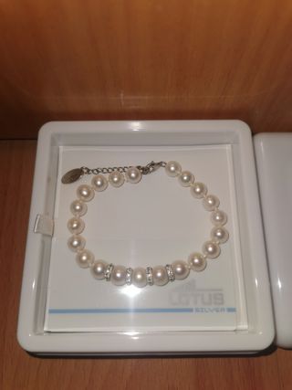 Pulsera Lotus perlas blancas