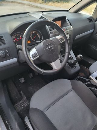 Opel Zafira 2005