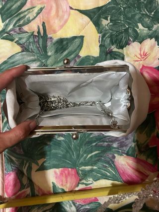 Bolso de mano blanco plata