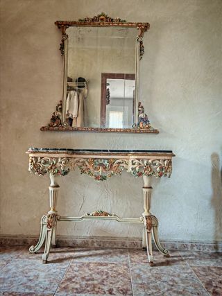 Recibidor barroco - necesita tratamiento d carcoma