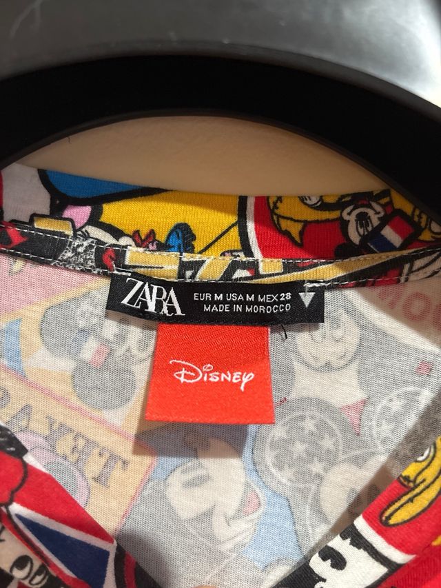 Vestido Zara Mickey Mouse multicolor