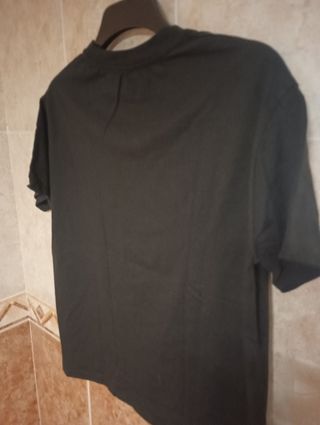 CAMISETA OFICIAL - STRANGER THINGS - TALLA M