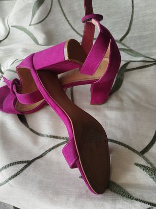 Sandalias tacón fucsia MARYPAZ 41