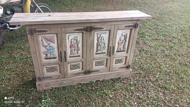 Mueble antiguo de madera: ideal restaurar