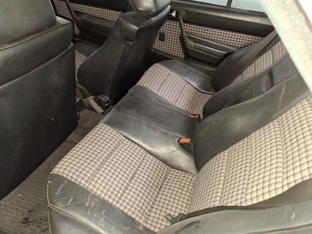 MERCEDES 2.3 16V 1990