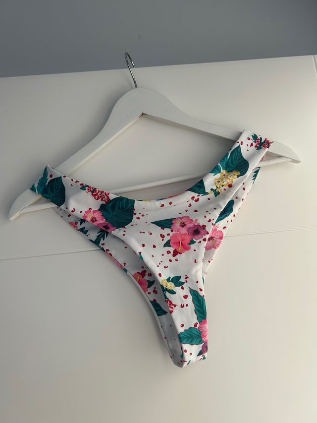 Bikini Flores - Bañador Blanco