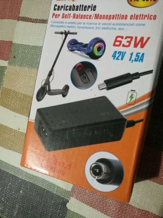 Caricabatterie 42V 1,5A 63W Monopattino