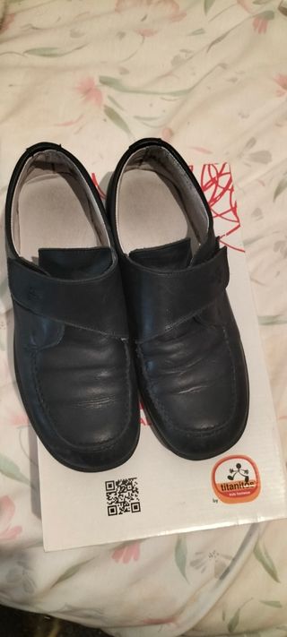 Zapatos niño vestir negros
