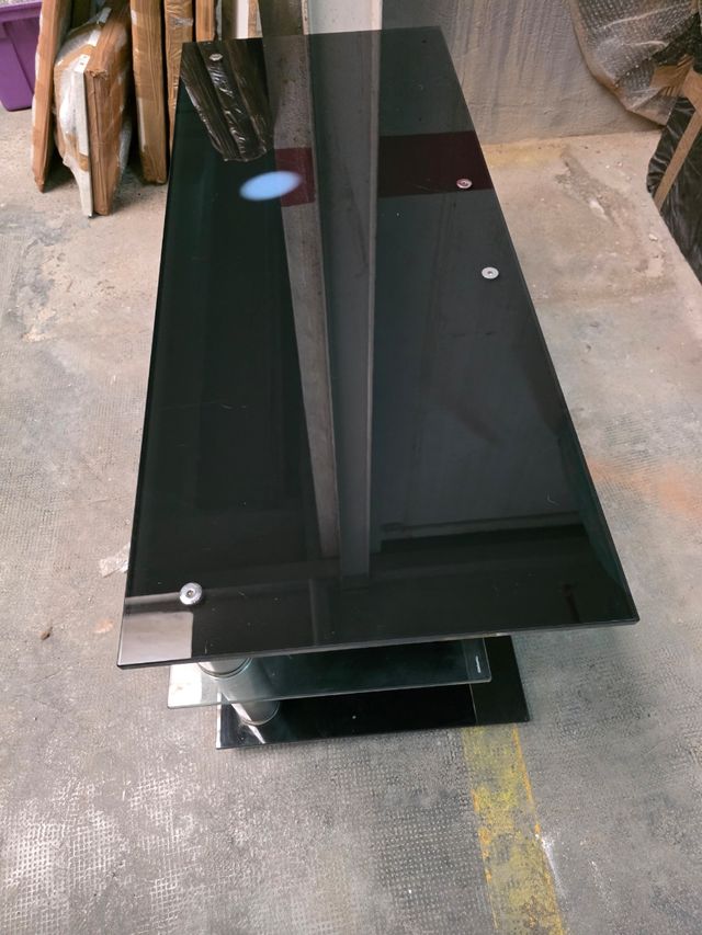 Mueble TV - Cristal Negro y Plata