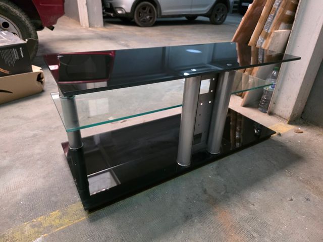 Mueble TV - Cristal Negro y Plata