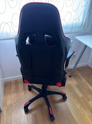 Silla Gaming INTEY - Negra y Roja