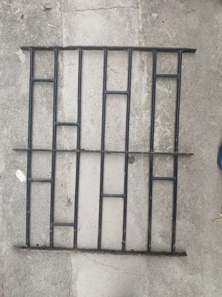 Reja hierro a restaurar
