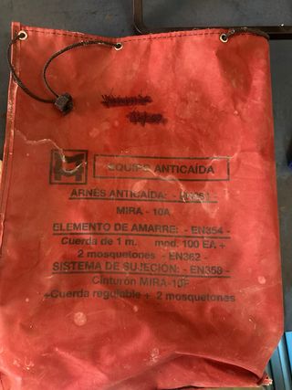 Arnés protección anticaídas + amarre