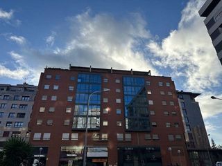 Oficina en alquiler en Ermitagaña - Mendebaldea en Pamplona