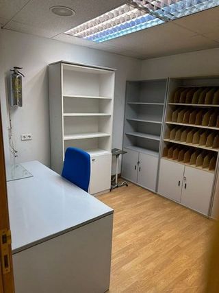 Oficina en alquiler en Ermitagaña - Mendebaldea en Pamplona