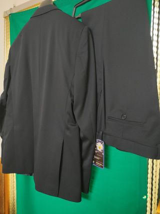 Chaqueta y pantalón traje elegante
