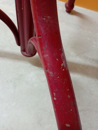 Perchero vintage rojo - 197cm