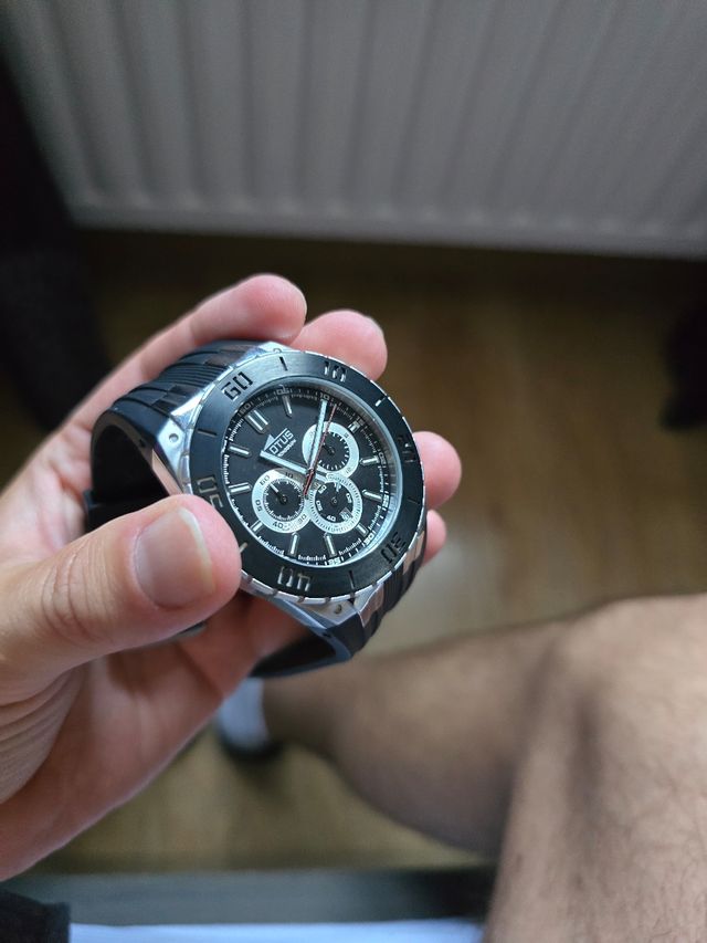 Reloj Lotus Cronógrafo - Negro/Plata