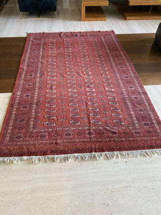 Tappeto persiano in seta annodata a mano