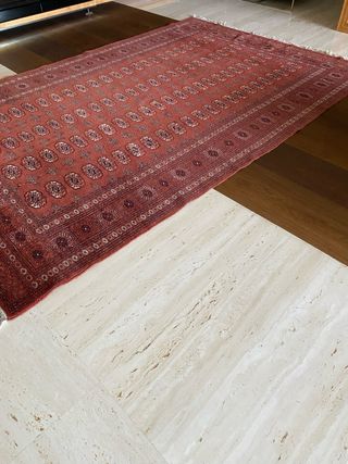 Tappeto persiano in seta annodata a mano